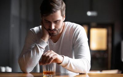 New Social Apps Help People Meet, Date and Stay Sober